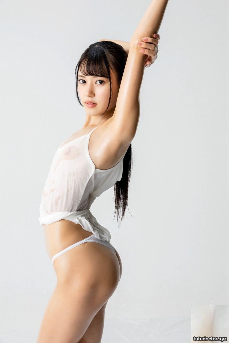 Japanese Mother-in-law and Daughter Eight Trigrams Pose Book · photo 15 of 53