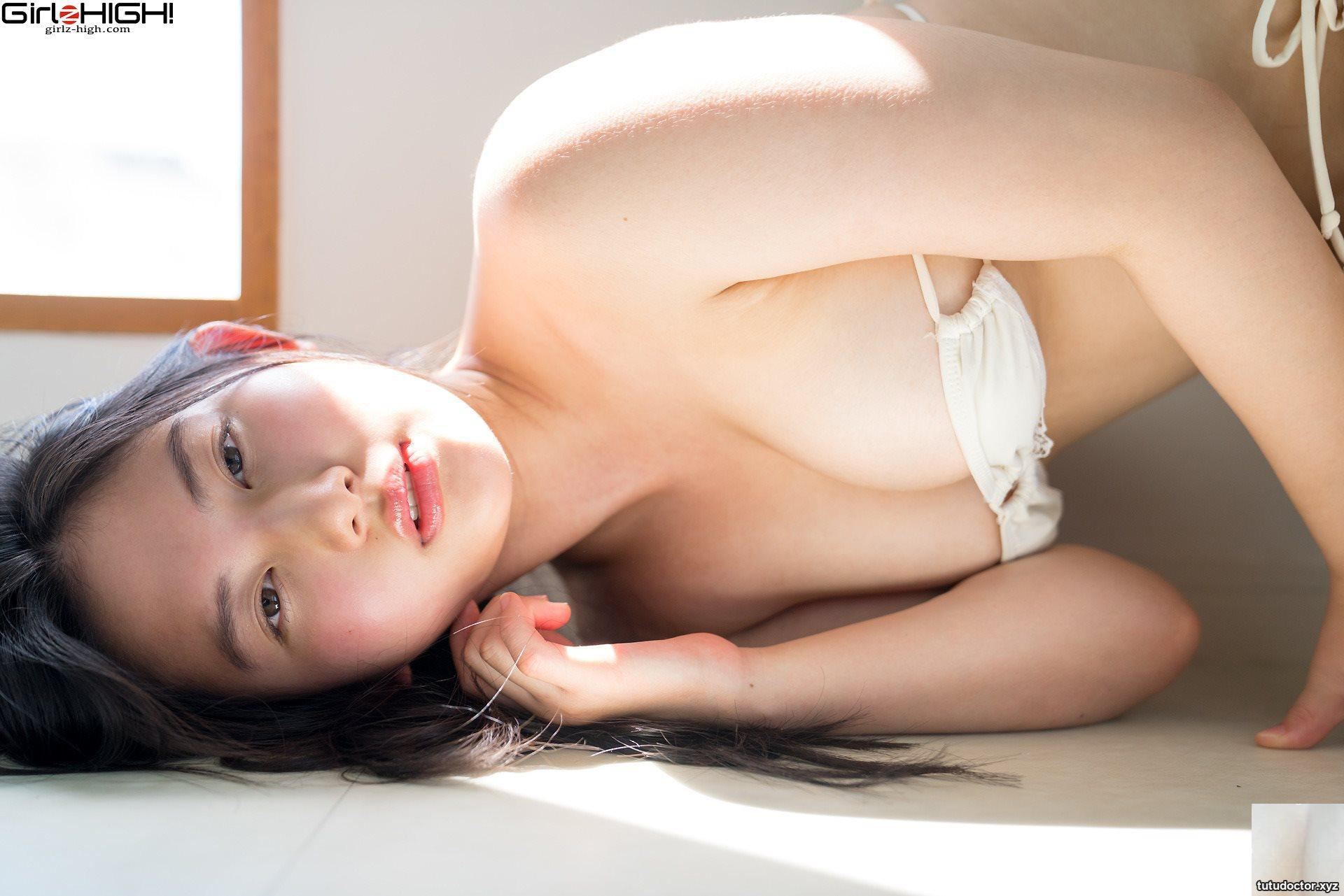 The white and tender ass shows sincerity generously · photo 33 of 40