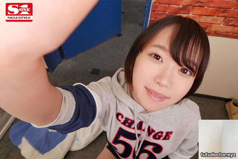 Yura Kano attacks like a devilish little devil in 3 scenes of · photo 2 of 12
