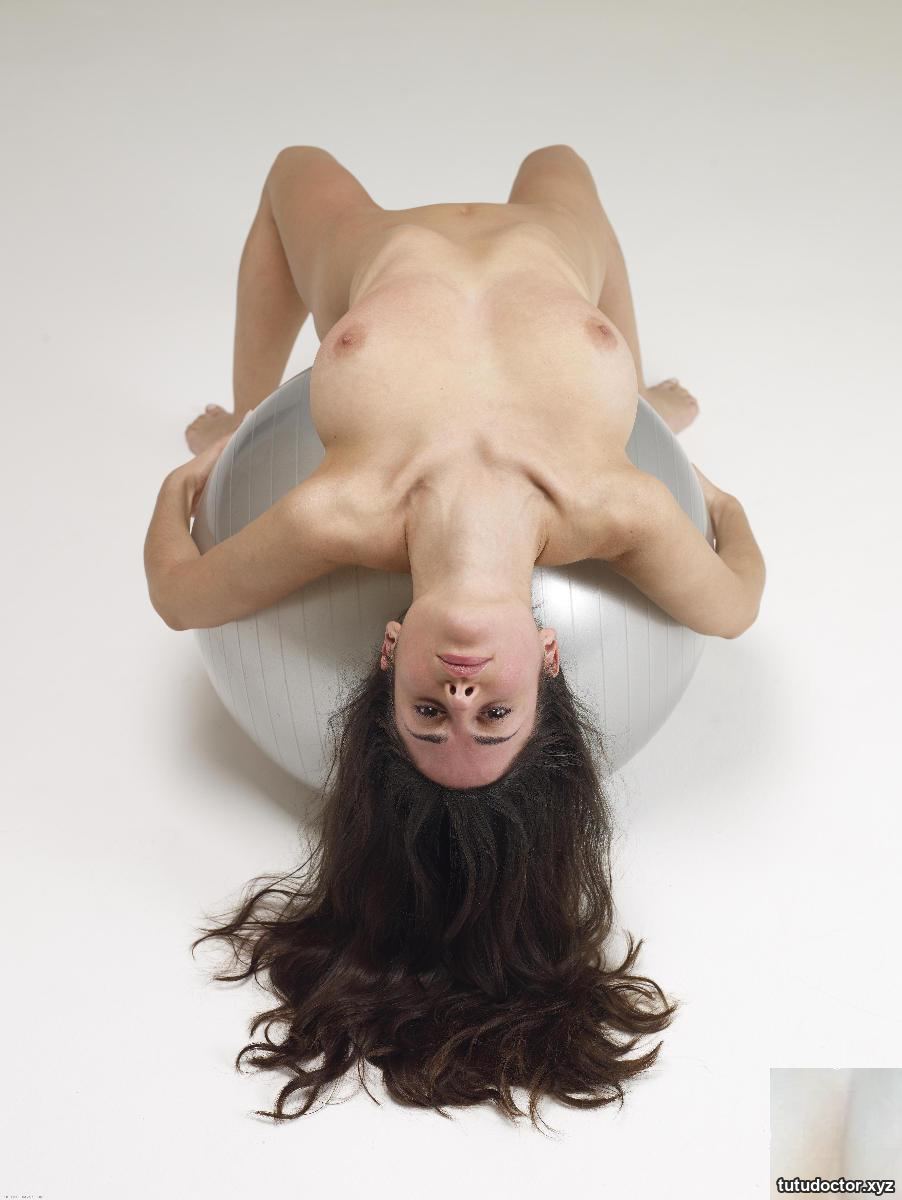 Muriel – Silver Bal · photo 15 of 55