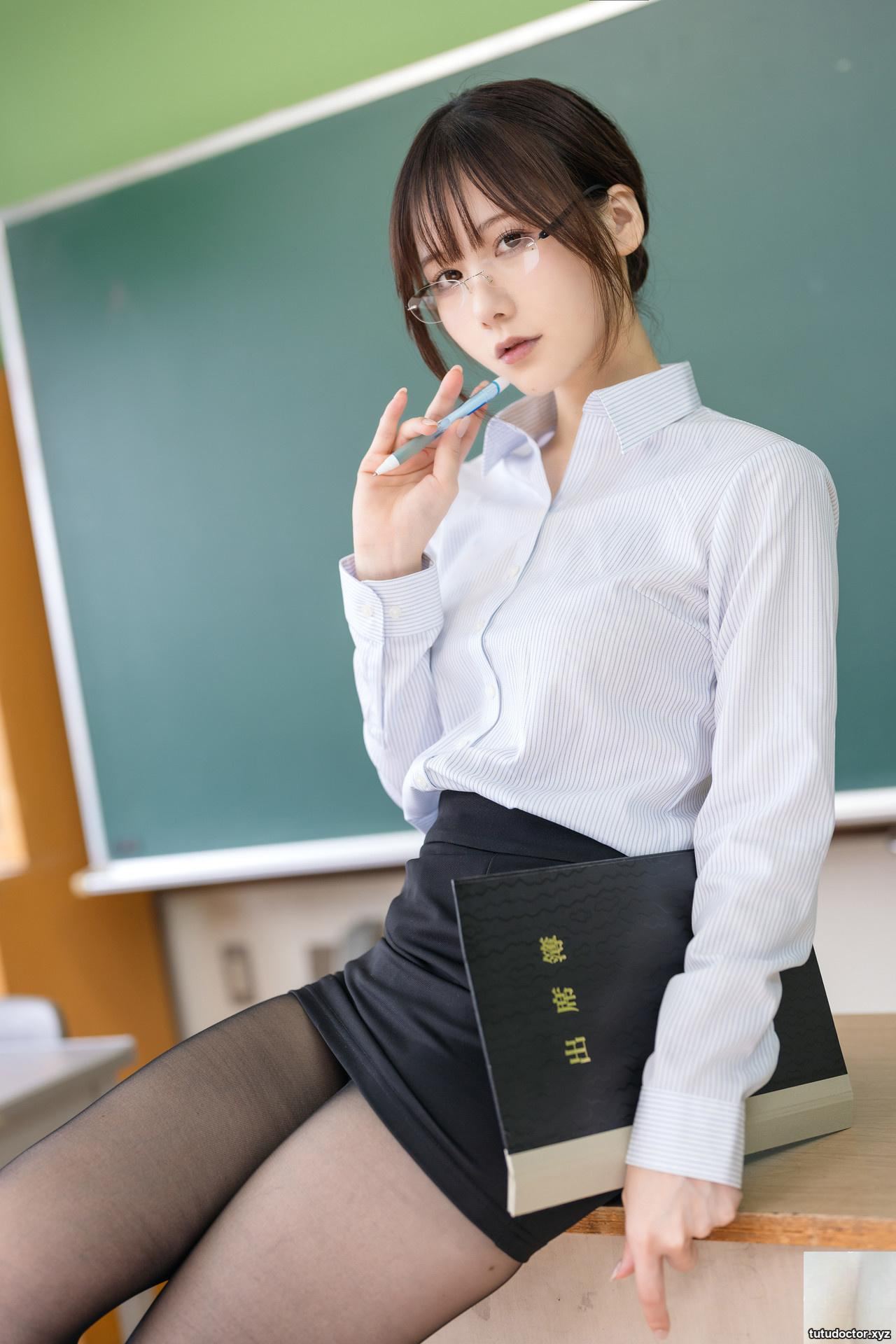 The teachers seductive black stocking dress is unbearable and so · photo 17 of 62