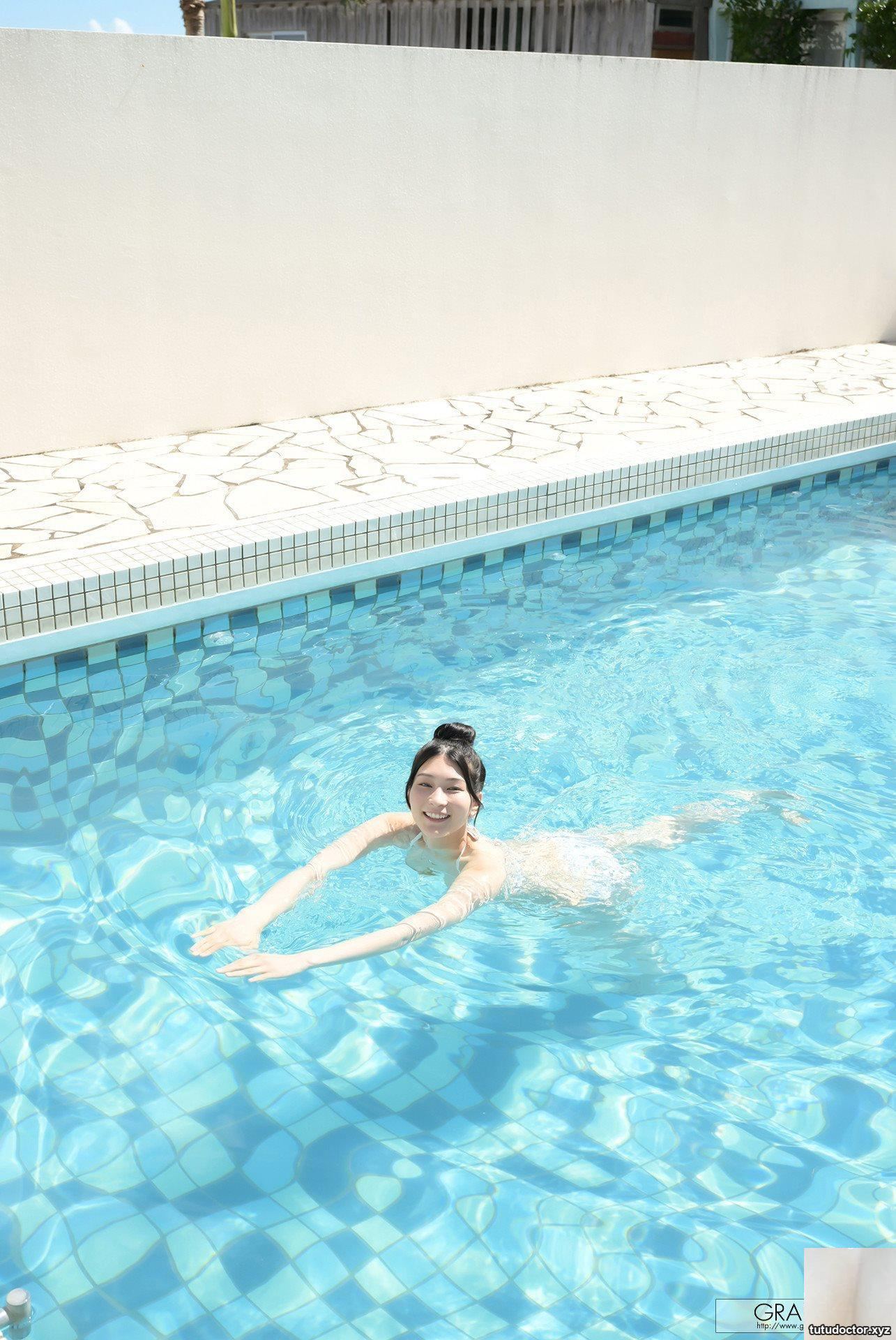 Honjo Suzu- -Graphis- Gals Feeling Vol-01 (20 · photo 8 of 20