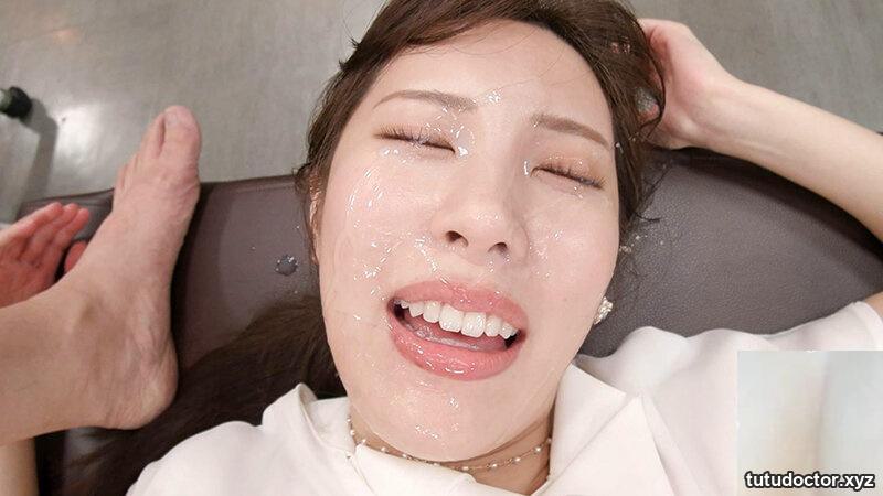 Asami Mizubata The female boss who is good at work is my sex · photo 18 of 18