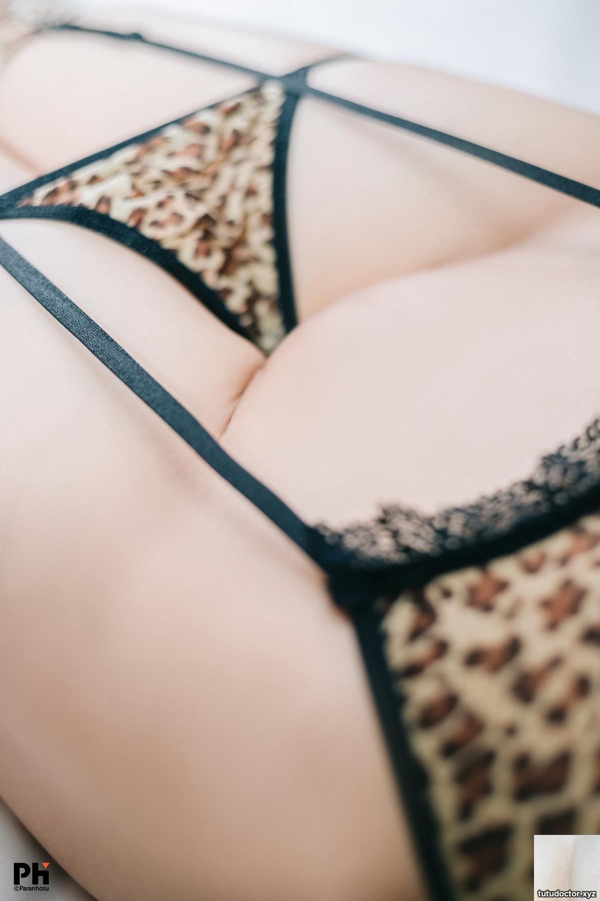 Liberate your stunning figure and you cant hide your sensual · photo 10 of 44