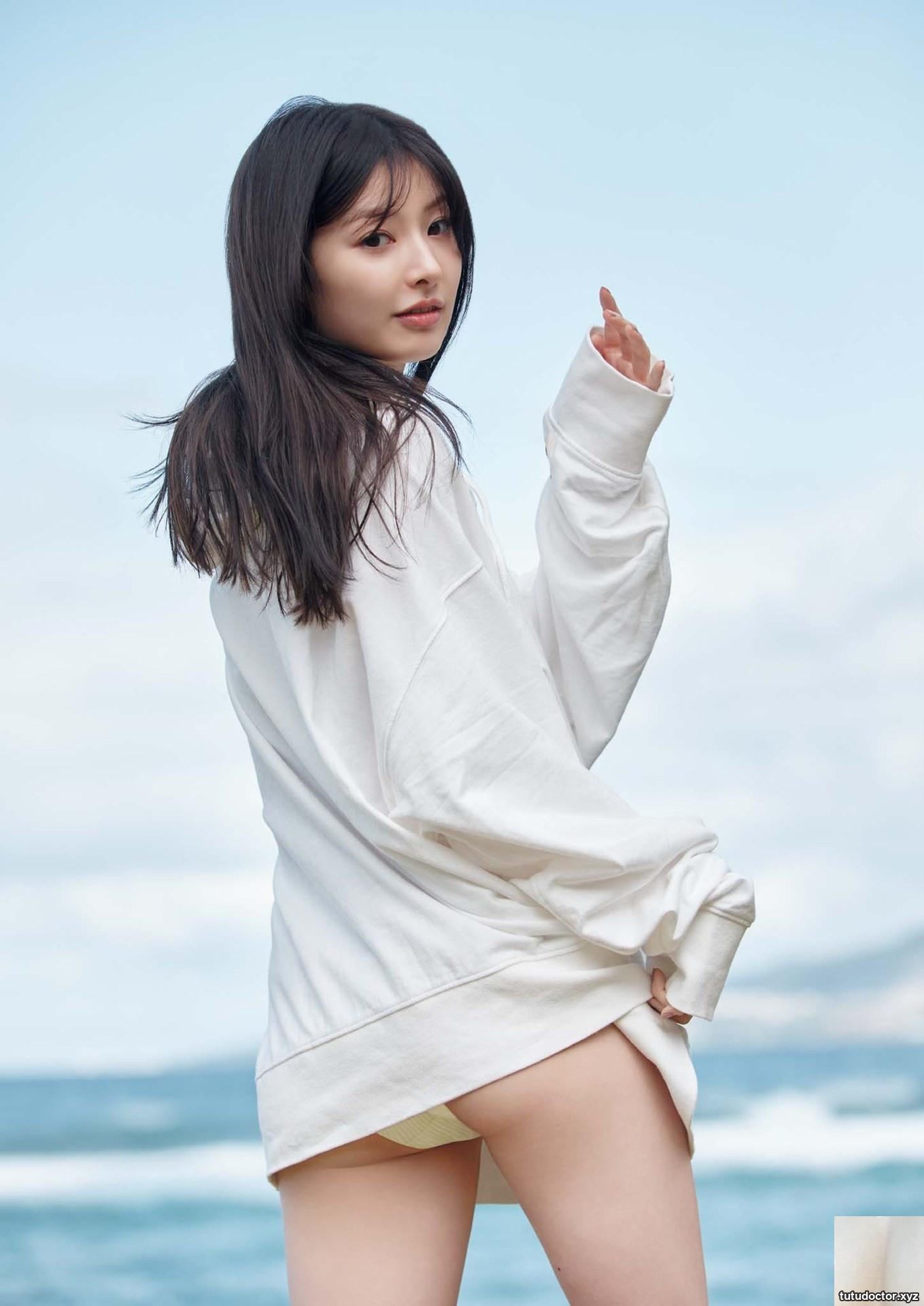 The breasted, slim waist figure is so good! The ultimate carcass · photo 2 of 4