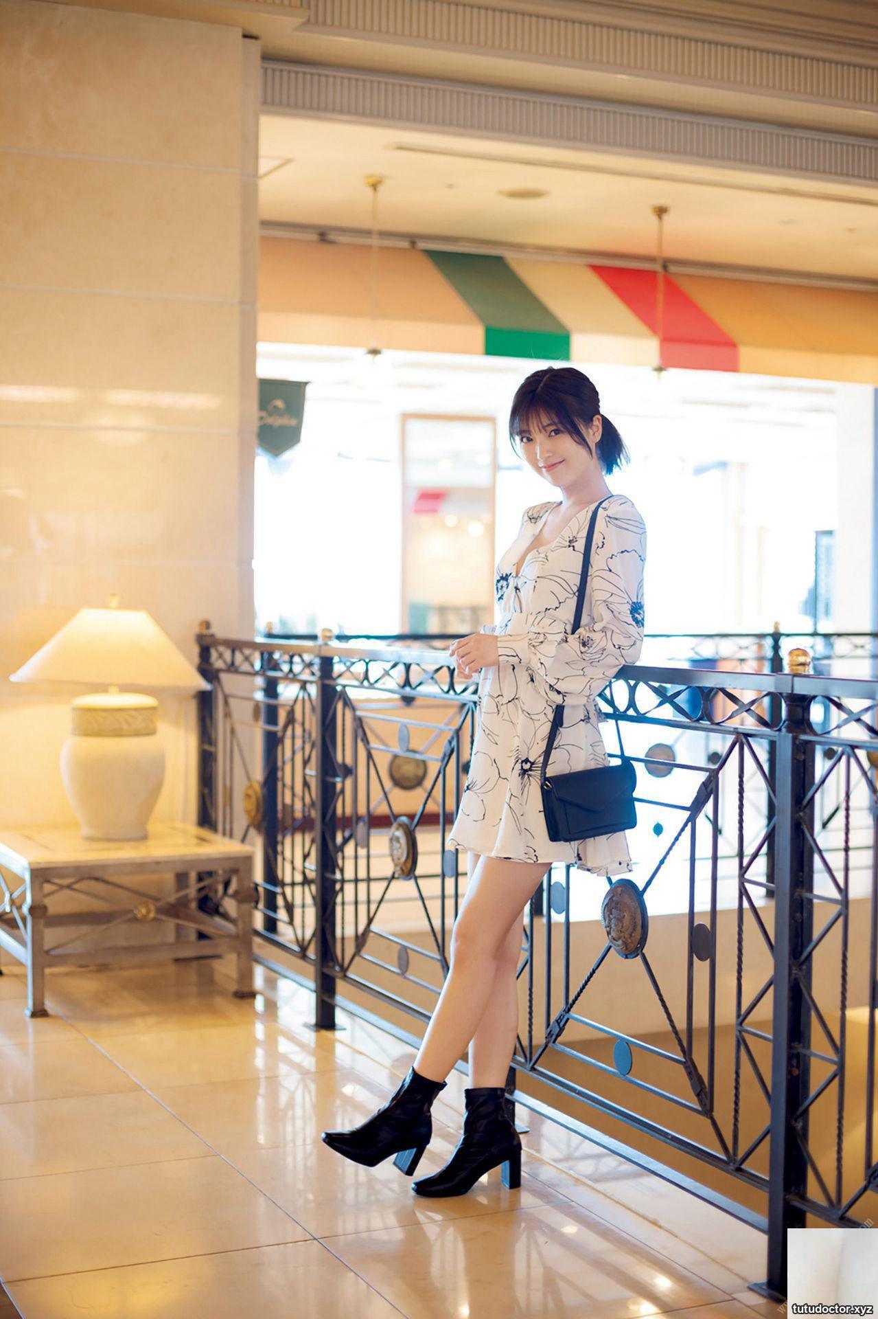(Miaki Kudo) The elegant Sakura girl has an eye-catching appearance (39P)