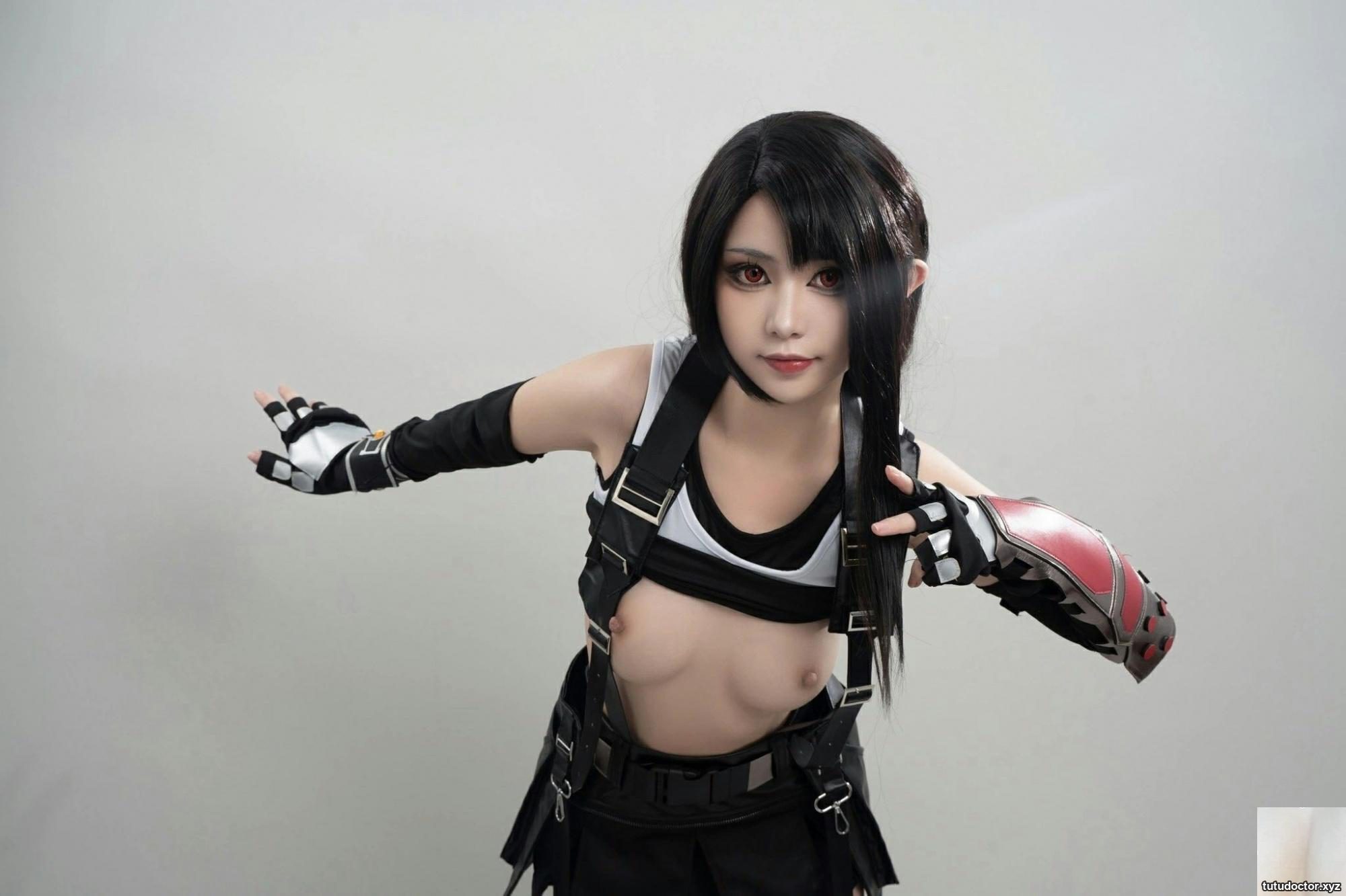 Explosive Girl Meow Kat – Final Fantasy 7 Tifa · photo 9 of 14