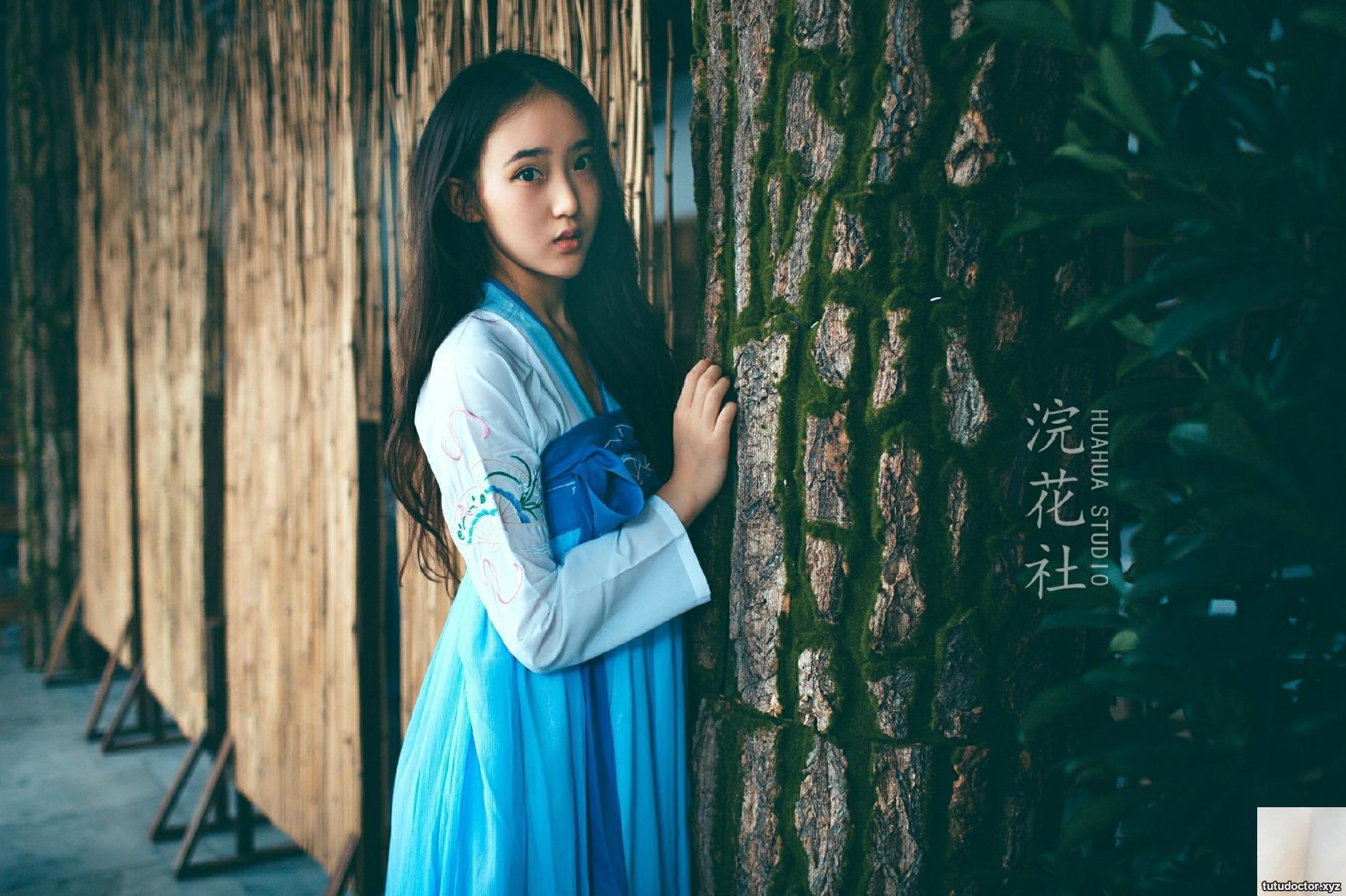 D Huanhuashe Mao Xinyi (54P)