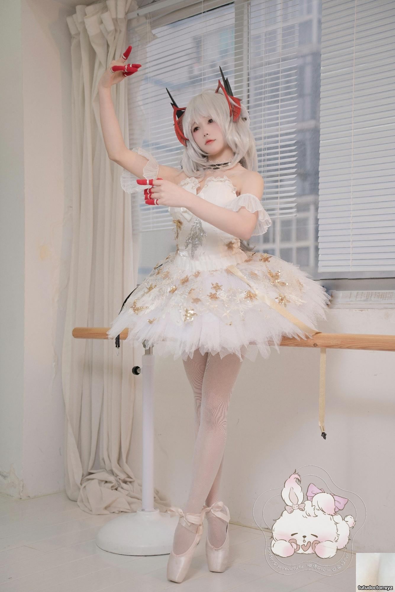 Take a bite of Rabbit Girl ovo-“W Swan Dance” (55P)