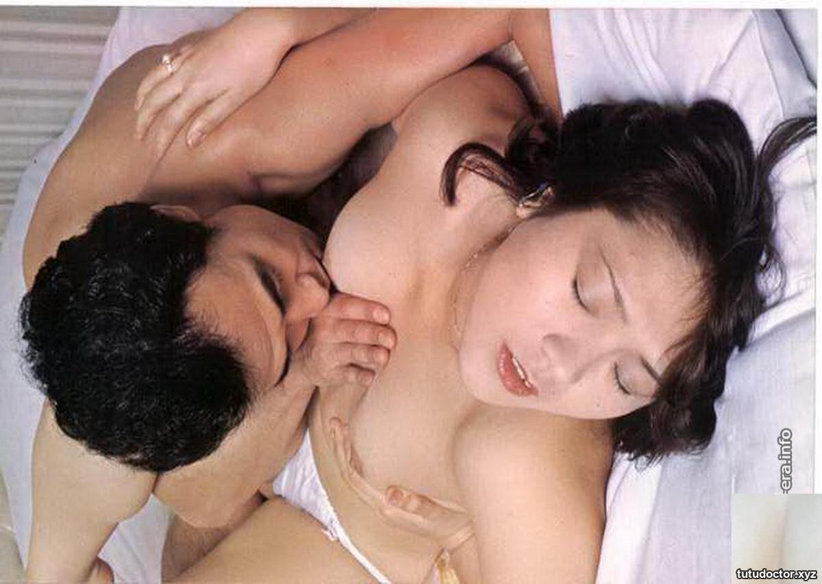 Porn star in Ura-Books Beautiful girl The day before her period · photo 25 of 76