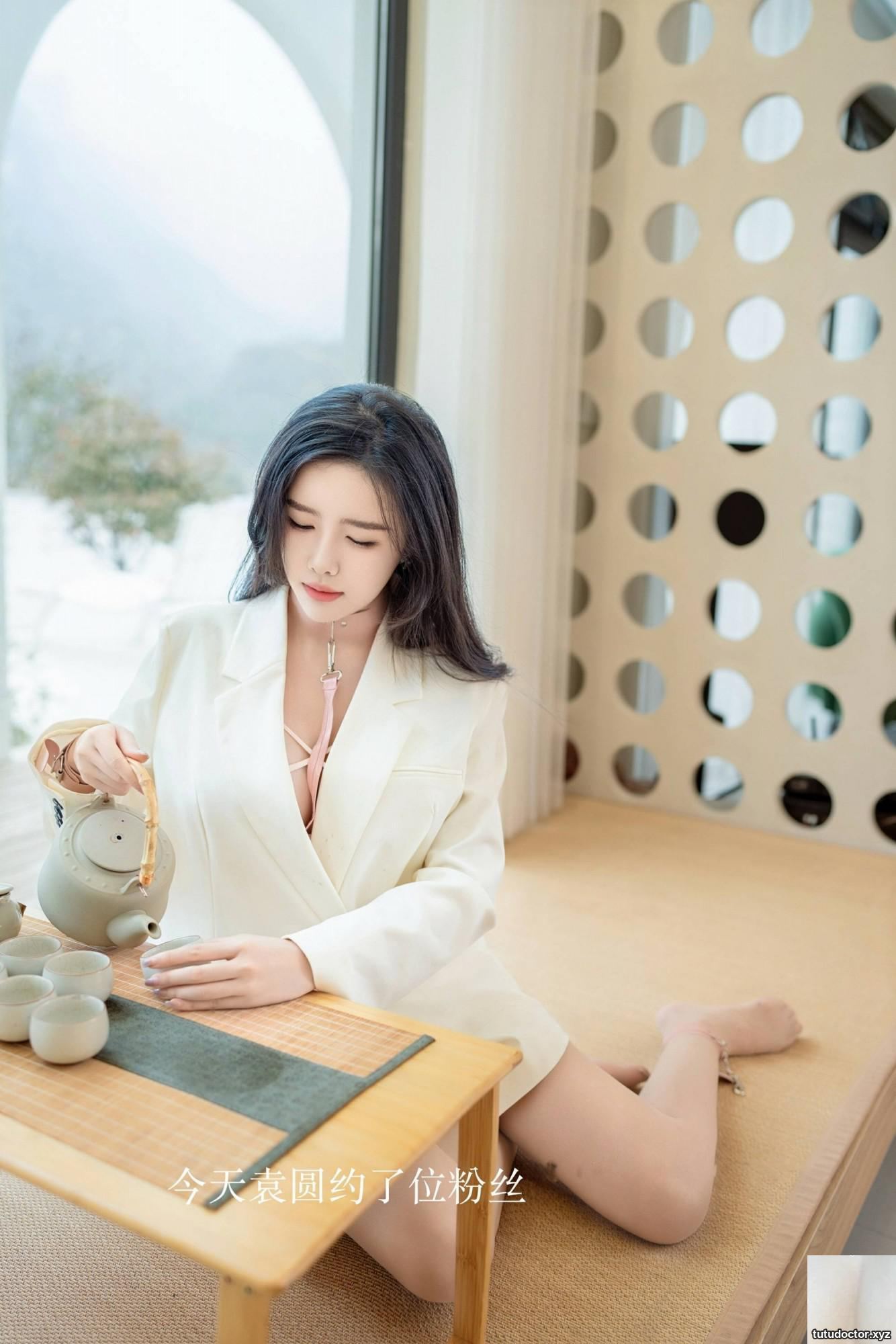 XiuRen beautiful model Yuan Yuan Private Tea Tasting · photo 4 of 72