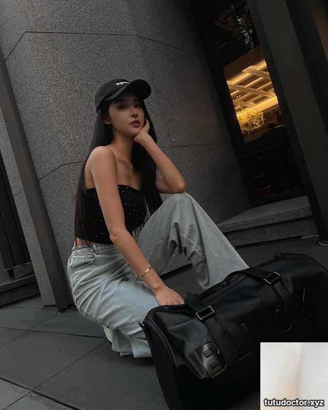 Doris Yang Celebrity Face Two-Dimensional Body · photo 8 of 8
