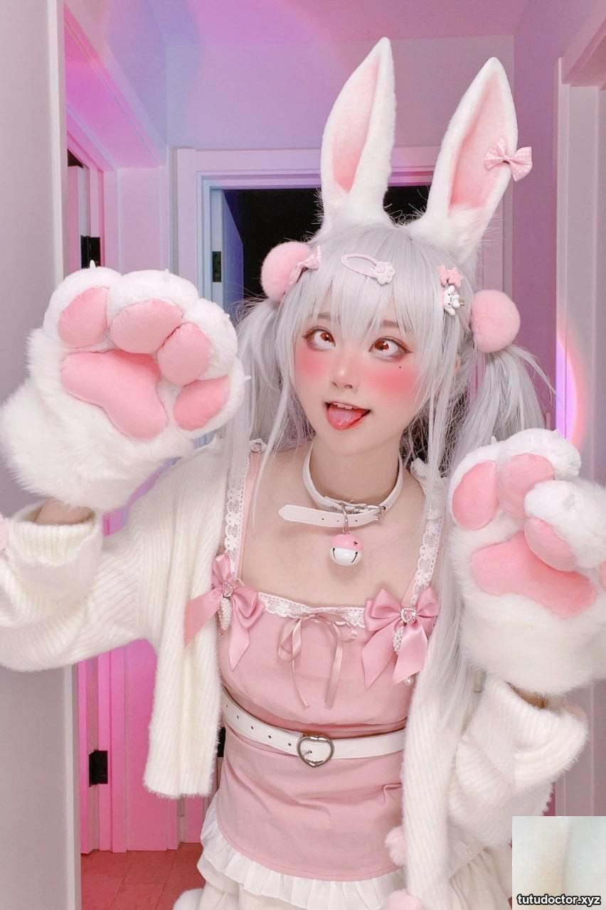 SeeU Seeuxiaorou Nude Cosplay – 7