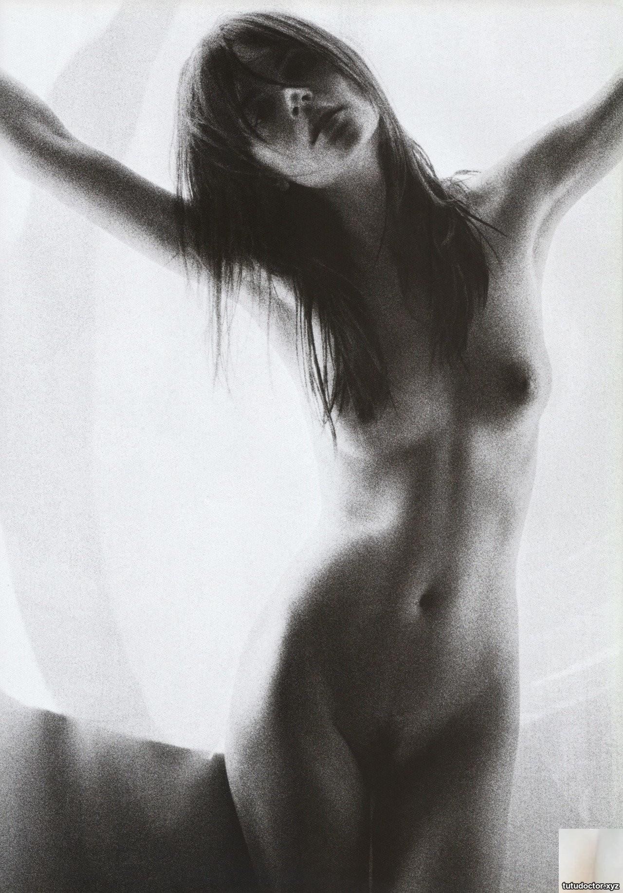 Private Collection Amor Venustas Part 8 · photo 29 of 36