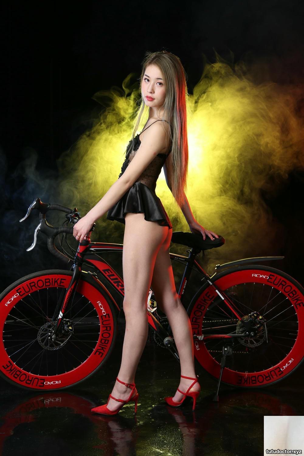 Beni – Full-scale private shot of a pure school beauty goddess – · photo 27 of 62