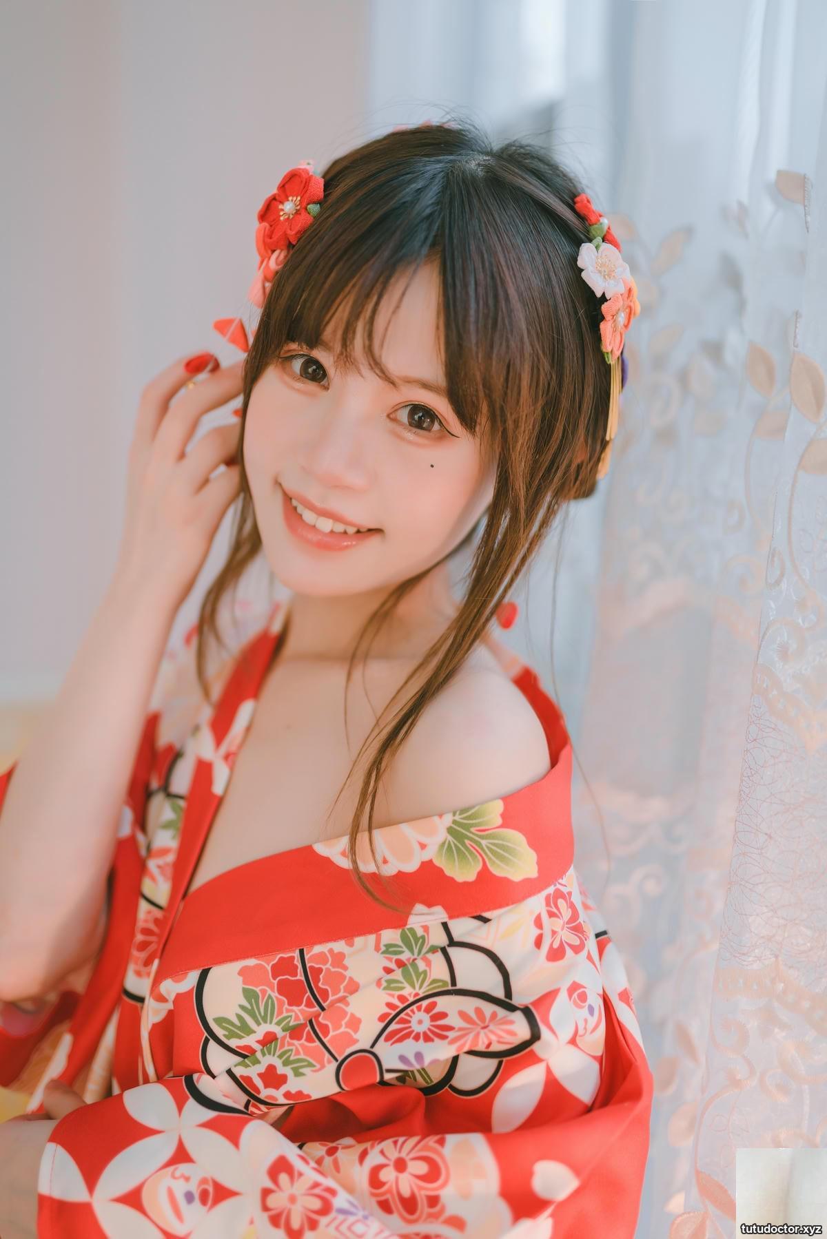 Xingde Lulu – Daily Yukata Indoor · photo 2 of 29
