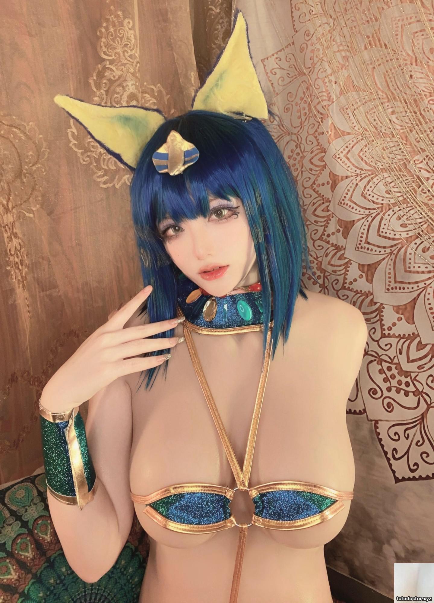 Welfare Girl Cheese Block Egyptian Cat VIP exclusive · photo 39 of 44